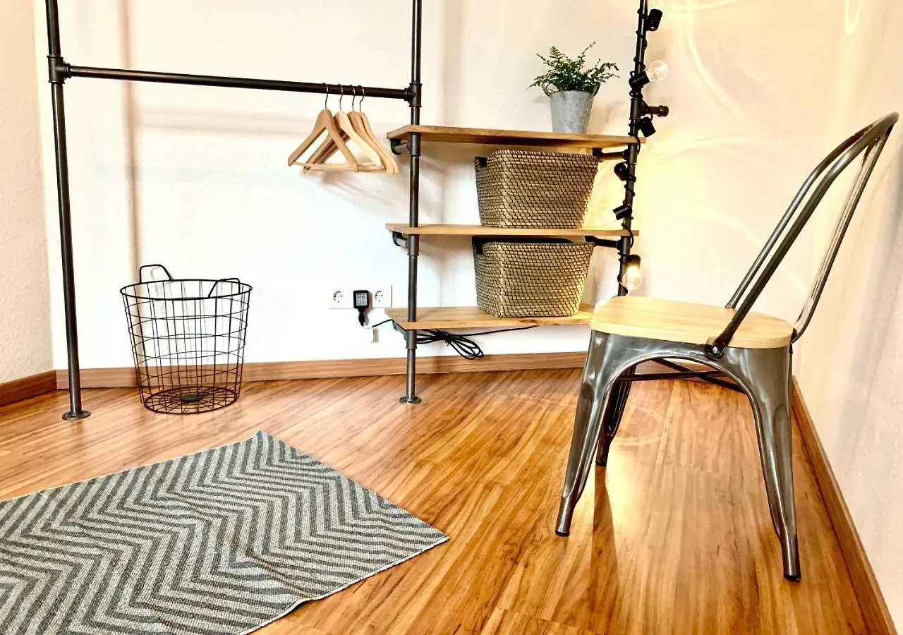 Apartment Only 750M Zwinger, Netflix, Fast Wlan, Self-Checkin, Super Nintendo Dresden Deutschland